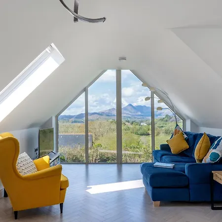 Willa Patch House *